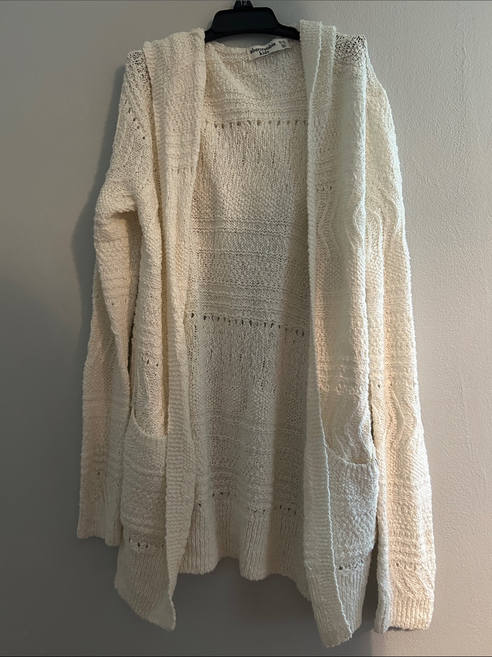 Lightweight White Open-Front Knit Cardigan Sweater from Abercrombie Kkds